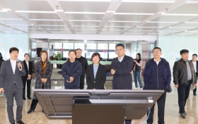 葫芦岛市人民政府领导莅临华德智慧参观指导