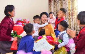 朝鲜的母亲节